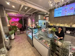 Julieat's Bubble Tea & Dessert Cafe