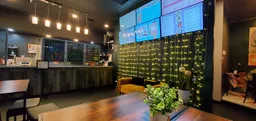 Jade Lounge
