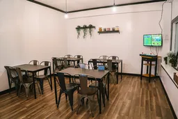 Luu’s Cafe