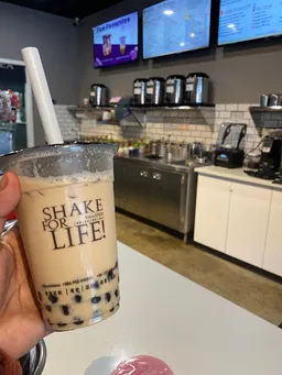 Ding Tea & 36 Streets Vietnamese Coffee